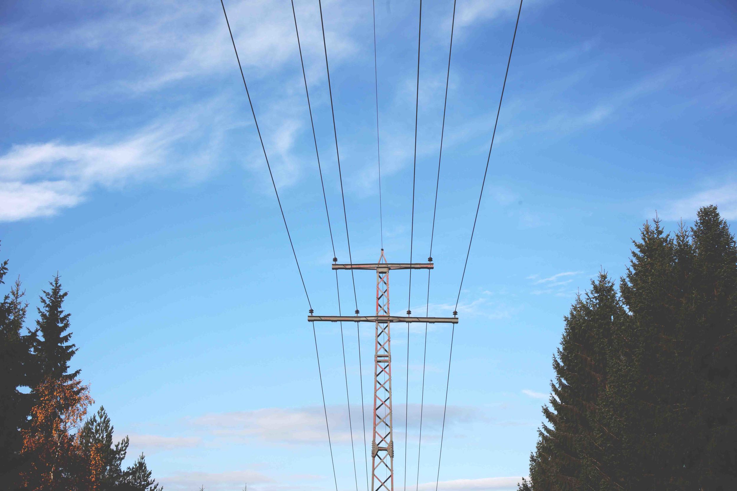 Isla Badenoch - Pylons